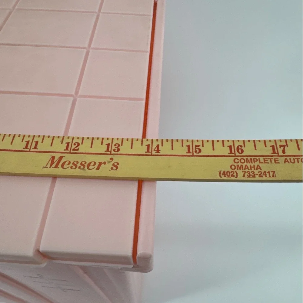 Festival Vintage Pink Plastic Laundry Hamper Retro Mid Century Storage Bin